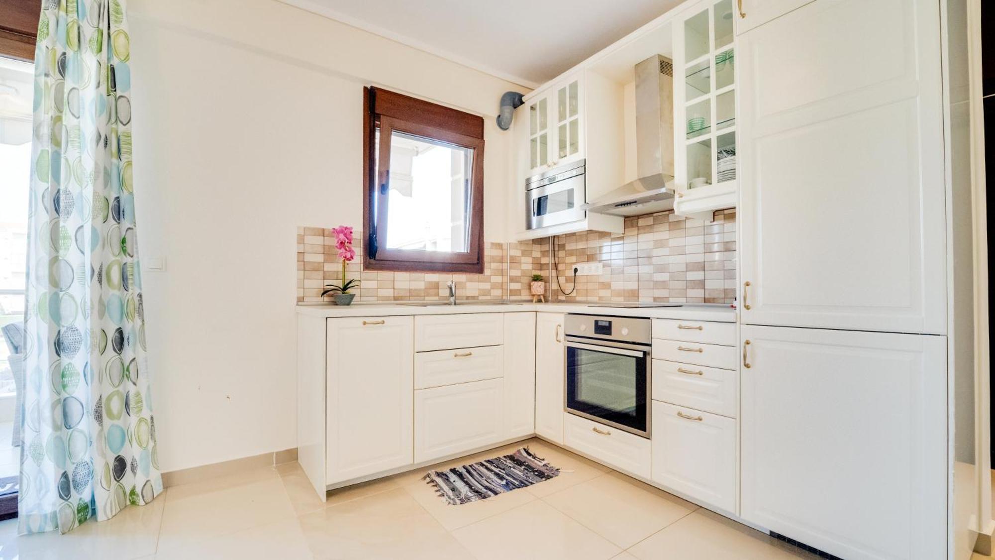 Luxury And Sunny Apartment 250 Mts From The Beach!! Peraía Екстериор снимка
